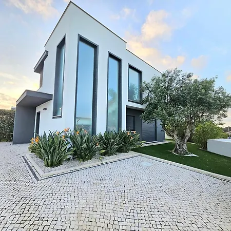 Cinco Villa Óbidos